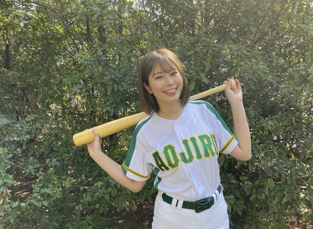 稲村亜美